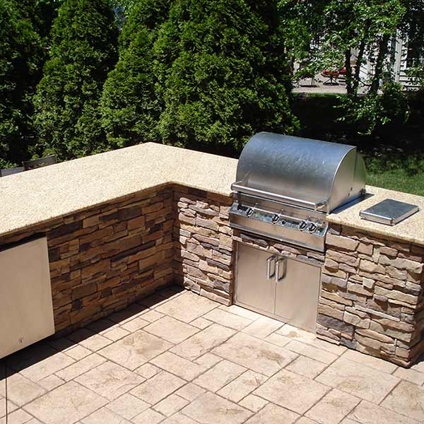 Outdoor Kitchen Contractor